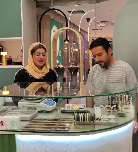 مهارت فروشندگی طلا؛ اصول فروش حرفهای طلا و جواهر